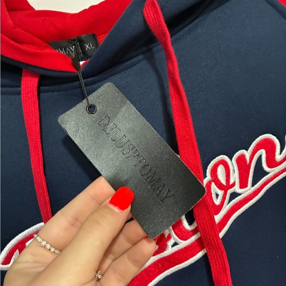 Delusptomay Men’s Boston Navy and Red Men's Hoodie Size XL NWT - Picture 2 of 4